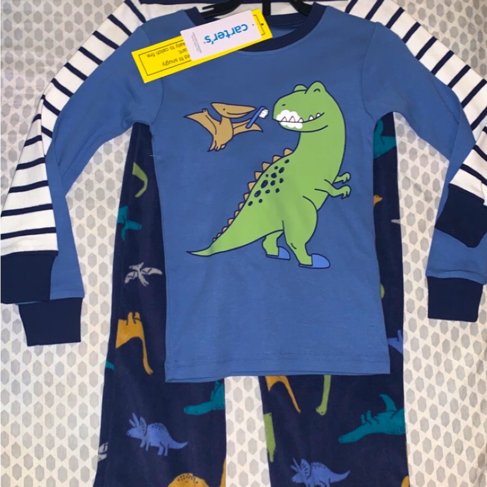 Carter’s 3 piece boys PJ set 4T